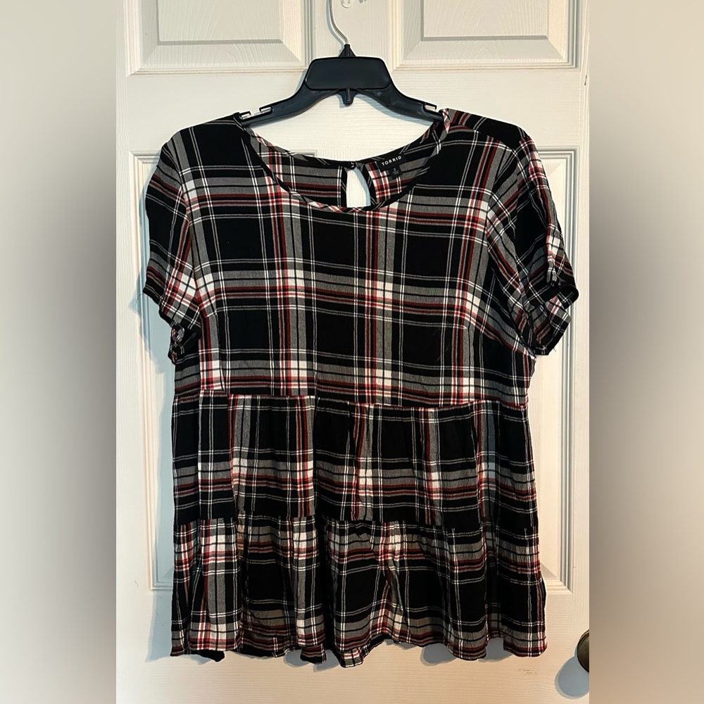 Torrid Women's Black and Red Plaid Blouse